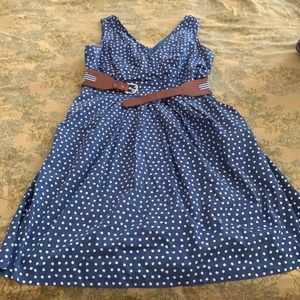 Polka dot day dress with belt